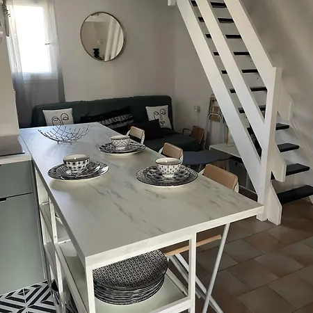 Charmante Maison Rénovée, à Pied, Cour Privée Casa vacanze Dolus d'Oléron