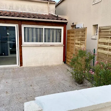 Charmante Maison Rénovée, à Pied, Cour Privée * Dolus d'Oléron