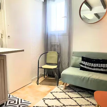 Casa vacanze Charmante Maison Rénovée, à Pied, Cour Privée *