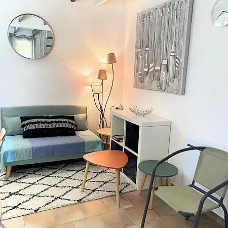 Charmante Maison Rénovée, à Pied, Cour Privée Casa vacanze *